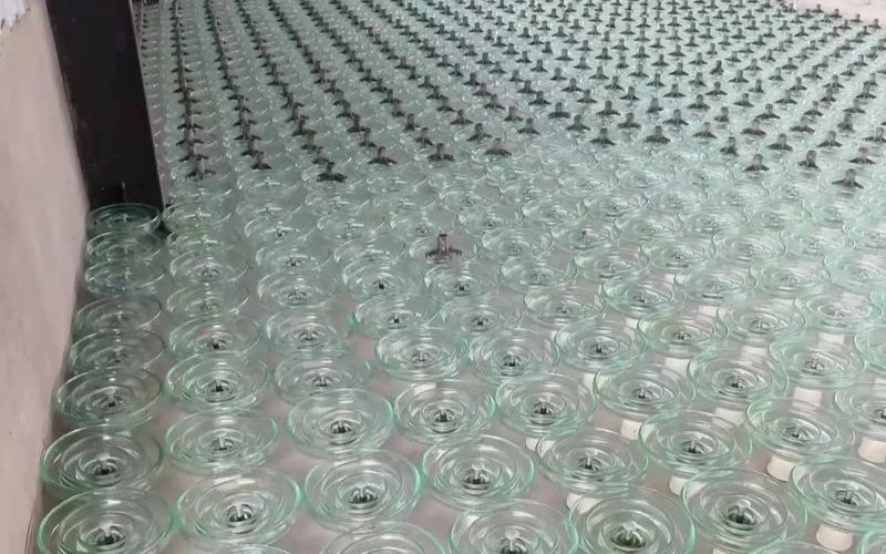 复合绝缘子